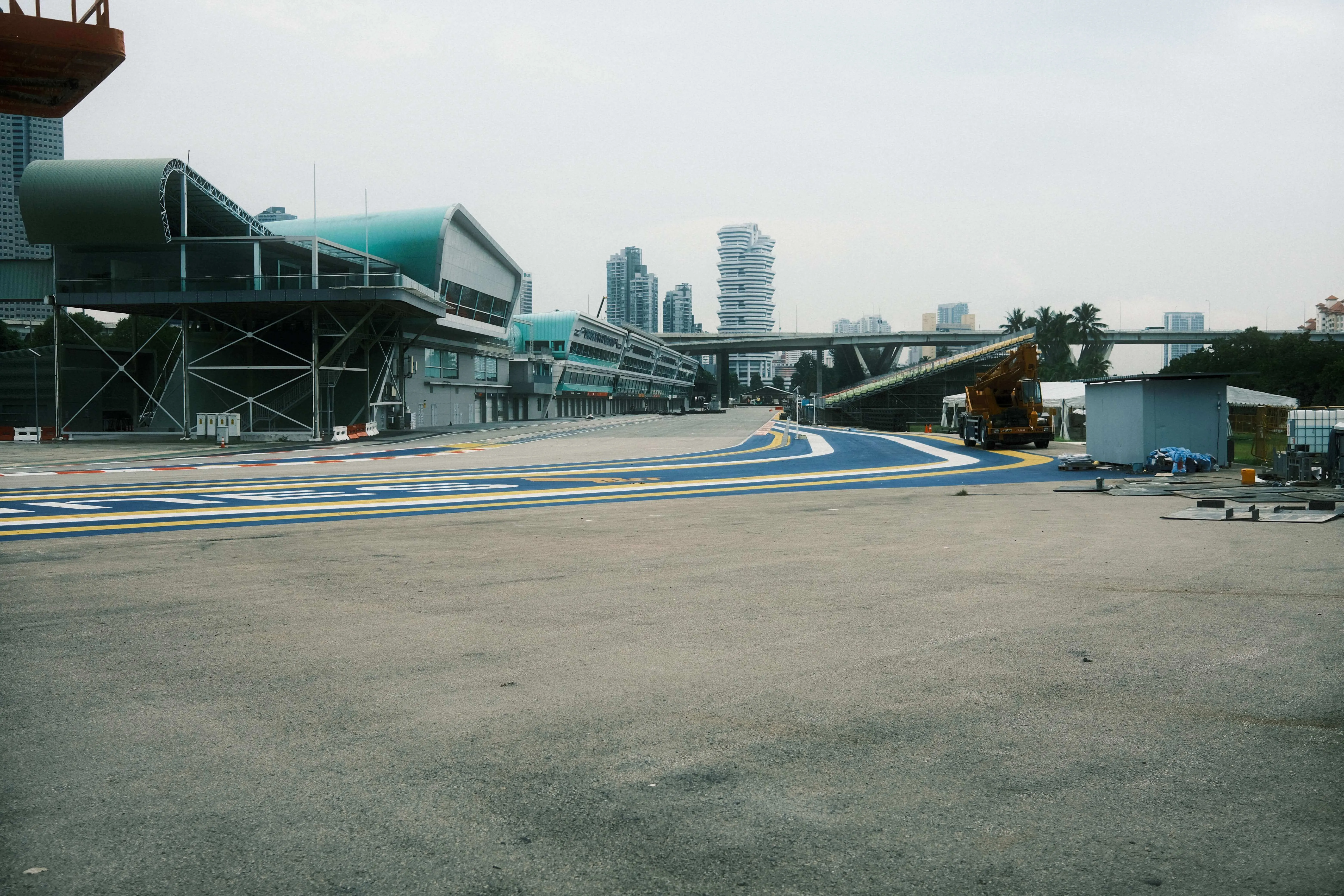 Empty formula 1 pit building and track singapore